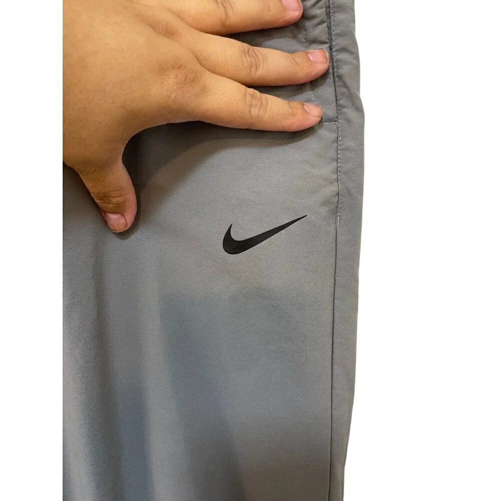Nike Golf Sport Chino Pants Active Gray Dri fit Mens Size 34x34 Large